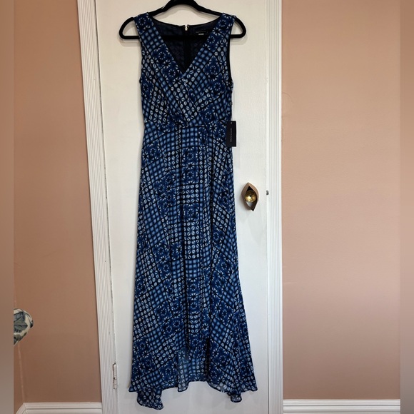 Tommy Hilfiger Dresses & Skirts - Tommy Hilfiger Blue and White Patterned Maxi Dress